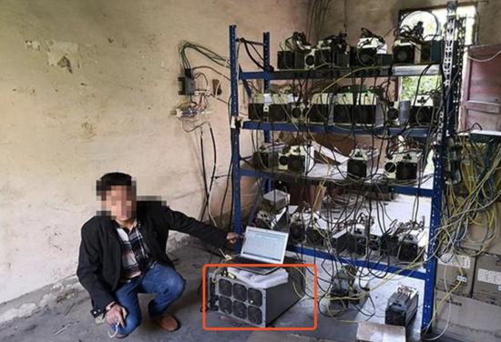 High-performance mining rig in operation generating bitcoin
